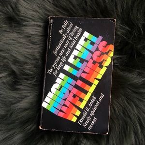 1970’s Paperback / Wellness & Wellbeing / Retro Holistic Healing Book